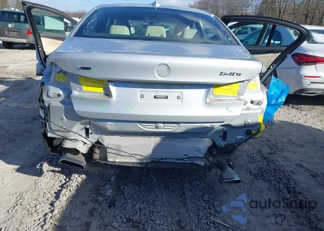 2021 BMW 540I xDrive z USA, uszkodzony, nr VIN WBA73BJ07MWW92452